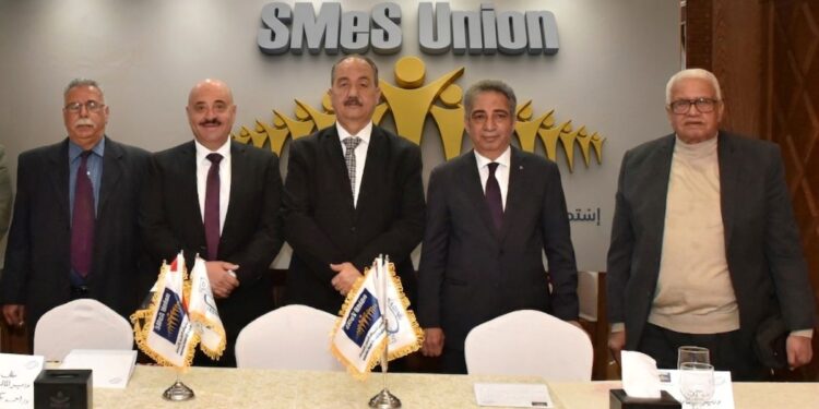 اتحاد مستثمري المشروعات يبحث تحديات الصناعة بالصعيد