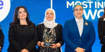 غادة مصطفى نائب الرئيس التنفيذي للبنك الزراعي ضمن أفضل 50 سيدة تأثيرا في مصر