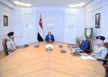 الرئيس السيسي: أهمية سرعة تنفيذ المراحل المُختلفة للمشروعات القومية على مستوى الجمهورية