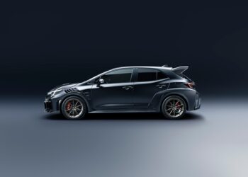 تويوتا GR تكشف عن سيارة GRMN Corolla الجديدة