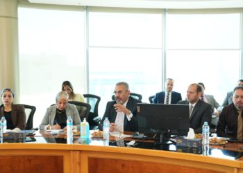 رئيس البورصة المصرية يبحث مع مجلس إدارة الجمعية المصرية لإدارة الاستثمار (EIMA) آليات تطوير الأدوات المالية
