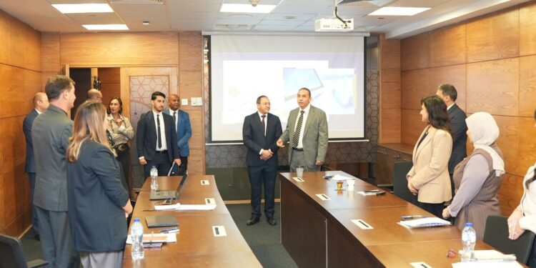 الرقابة المالية تستضيف وفدا من لجنة تنظيم عمليات البورصة الجزائرية