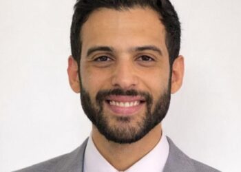 باهر عبدالعزيز الخبير الاقتصادي