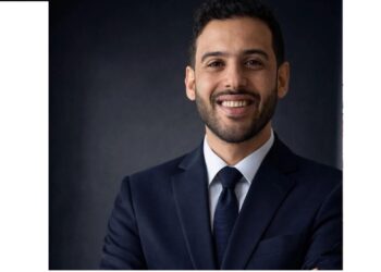 الخبير الاقتصادي باهر عبد العزيز