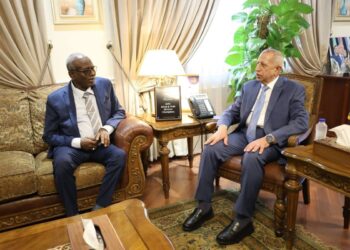 وزارة البنية التحتية والنقل السودانية تبحث سبل تعزيز التعاون المشترك مع الأكاديمية العربية 