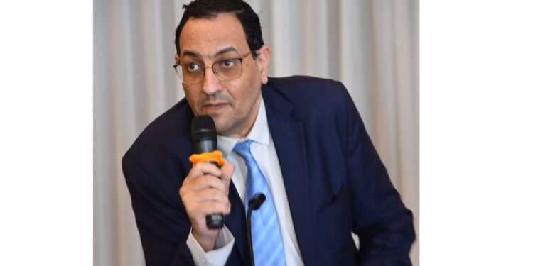 الدكتور مصطفى رشيد الخبير الاقتصادى البحرى