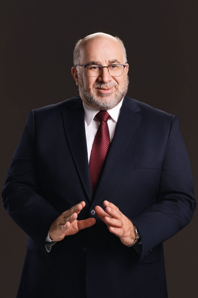 محمد أبو الليل، المدير العام لقطاع تكنولوجيا المعلومات والاتصالات (ICT) بشركة ACT