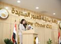 وزيرة الإسكان تسلم عقود توفيق أوضاع الأراضي المضافة بمدينتي العبور الجديدة والشروق