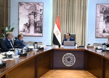 رئيس الوزراء يتابع جهود زيادة المخزون الاستراتيجي من المنتجات البترولية