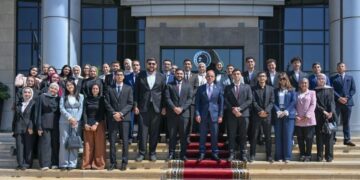 وزير الاستثمار والتجارة الخارجية، في حوار مفتوح مع طلاب الجامعات
