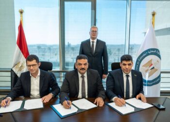 وزير البترول يشهد توقيع اتفاقية لإنشاء وتشغيل مصنع لإنتاج الأسمدة الفوسفاتية بالعين السخنة