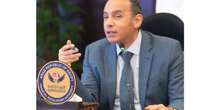 الدكتور إسلام عزام، رئيس الهيئة العامة للرقابة المالية
