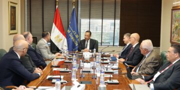 EY تطلق مركز إقليمي لتقديم خدمات تعهيد تكنولوجيا المعلومات والاستشارات