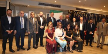 وزير العمل اللبناني يدعو الشركات المصرية للمشاركة في إعادة إعمار لبنان