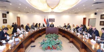 وزير الاتصالات خلال لقاء بأعضاء لجنة التحول الرقمى بغرفة التجارة الأمريكية بالقاهرة