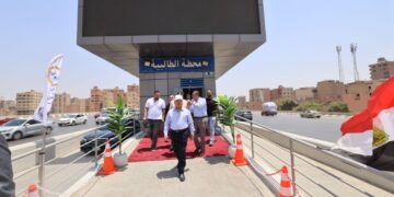 وزير النقل يتابع جاهزية المرحلة الثانية من مشروع الأتوبيس الترددي السريع BRT