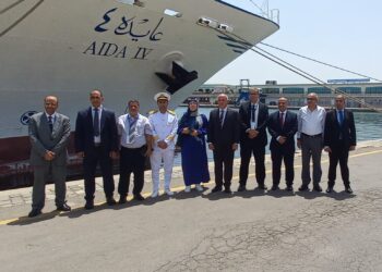 سفينة التدريب عايدة 4 تستقبل وفد من المدرسة الوطنية العليا البحرية ببوسماعيل بالجزائر