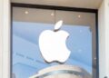 Apple تقترب من حاجز الـ 5 تريليونات دولار | هل تصبح ثاني شركة في التاريخ تحقق هذا الرقم؟