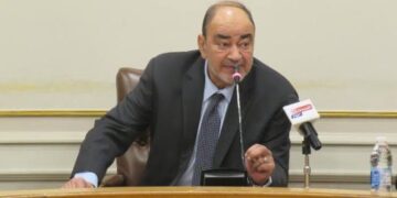 محمد إسماعيل عبده، رئيس شعبة المستلزمات الطبية بغرفة القاهرة التجارية