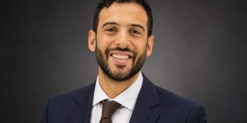 43.1 مليار دولار تحويلات المصريين بالخارج.. باهر عبد العزيز : تعزز استقرار الاقتصاد