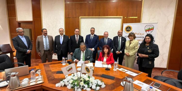 نادى قضاة السويس يوقع بروتوكول تعاون مع المستثمرات العرب