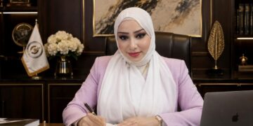 شا السيد محمد السلاب، الخبيرة الاقتصادية