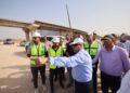 وزير النقل يتفقد مواقع العمل بالخط الأول من شبكة القطار الكهربائي
