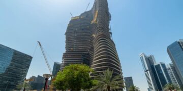 بيع بنتهاوس بقيمة 200 مليون درهم في بوغاتي ريزيدنسز من بن غاطي