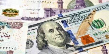 تراجع سعر صرف الدولار الأمريكي مقابل الجنيه بالبنوك