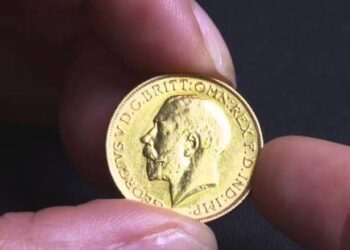300 جنيها زيادة جديدة .. اشتعال سعر الجنيه الذهب بالصاغة اليوم الثلاثاء ٢٥ اغسطس ٢٠٢٦