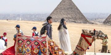 فرص جديدة لتعزيز السياحة والعلاقات بين القاهرة وبكين