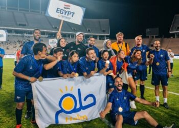 فريق حلم يفوز بكأس بطولة Genuine Cup العالمية لكرة القدم