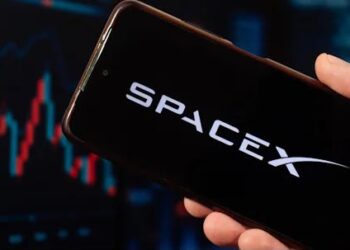 إيرادات SpaceX تقفز 92%