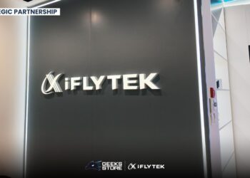iFLYTEK تدخل السوق المصرية بشراكة مع GEEKS STORE