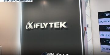 iFLYTEK تدخل السوق المصرية بشراكة مع GEEKS STORE