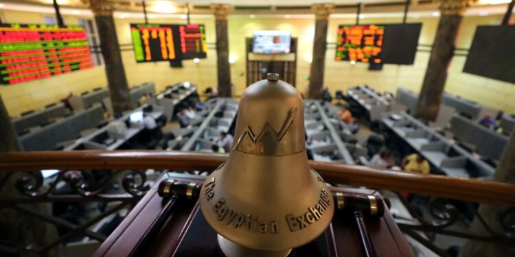  تفاوت بين 4 شركات مقيدة في البورصة المصرية في سباق عمالقة الأسهم المرتبطة بشهادات الإيداع الدولية