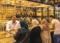 ماذا يدفع أسعار الذهب لمستويات مرتفعة؟