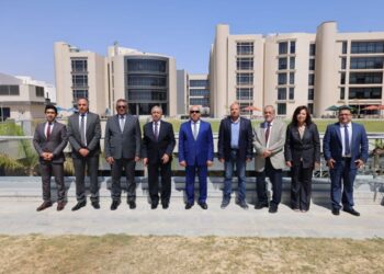 الفريق مهندس كامل الوزير يتفقد فرع الأكاديمية العربية بمدينة العلمين الجديدة
