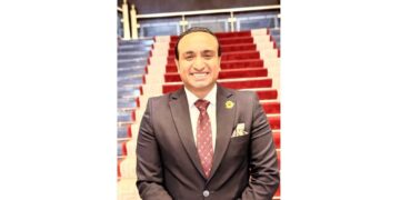الدكتور محمد زين العابدين