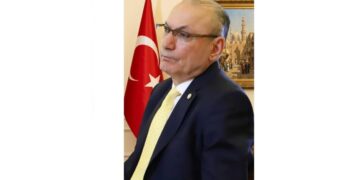 السفير التركي لدى مصر، صالح موطلو شن