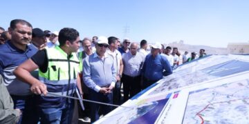 وزير النقل يتابع تنفيذ خط سكة حديد بئر العبد/العريش/جنوبا رأس النقب «مطار طابا»