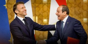 فرنسا تتعاون مع مصر والسعودية لتأمين إمدادات الغاز وسط اضطرابات أسواق الطاقة