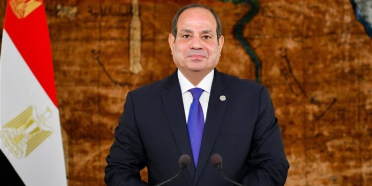 السيسي يوجه بالتوسع في الذكاء الاصطناعي والحوسبة السحابية.. وتعزيز شبكات الجيل الخامس