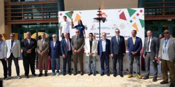 الجامعة الأمريكية بالقاهرة تحتفل بوصول شعلة الدورة الثانية عشرة للألعاب الإفريقية للجامعات الى حرمها بالقاهرة الجديدة