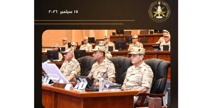 وزير الدفاع يشهد تنفيذ المرحلة الرئيسية لمشروع مراكز القيادة الإستراتيجي التعبوي بنطاق الجيش الثالث الميداني