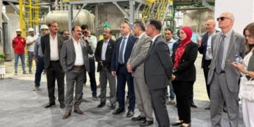 مصنع بالسخنة يحول مصر إلى بوابة لتغليف المنتجات عالميا