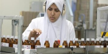 5 شركات أجنبية تدرس تصنيع الأدوية في مصر.. استثمارات جديدة تقترب