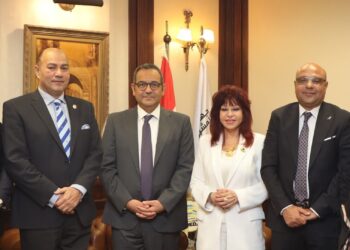 جهاز تنمية المشروعات يبحث مع وفد اتحاد المستثمرات العرب تنسيق الجهود في دعم بيئة الأعمال