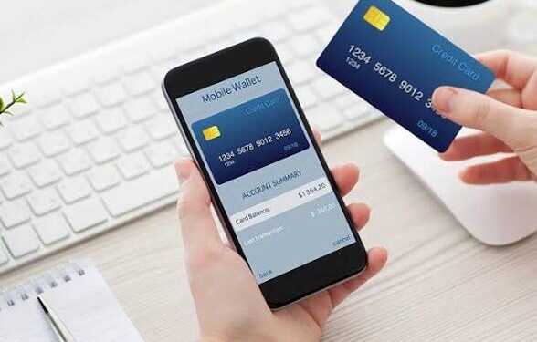 قبل استخدام بطاقة الخصم أو الائتمان.. تعرف على أهم الرسوم التي يجب الانتباه إليها
