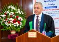 المستشار القانوني للهيئة القومية للبريد خلال مناقشة رسالة دكتوراه 